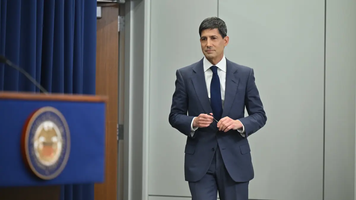 El presidente Warsh responde a las preguntas de los periodistas en la rueda de prensa del FOMC celebrada el 17 de junio de 2026.