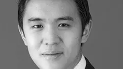Dennis Shen, presidente del consejo macroeconómico de Scope Ratings