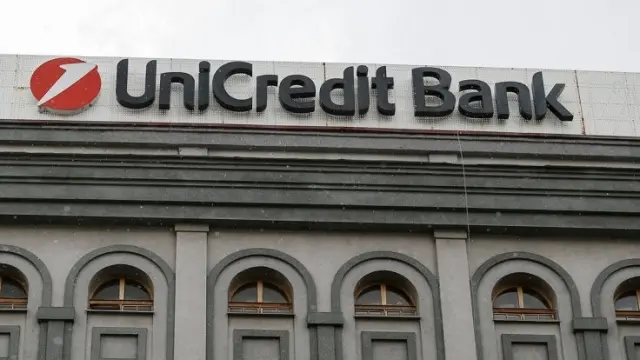 Edificio_UniCredit_Bank