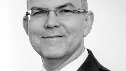 hans-jorg naumer