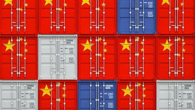 las importaciones de China en dólares aumentaron un 38,1% anual en marzo