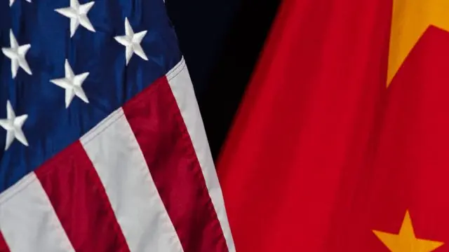 EEUU_China_Banderas