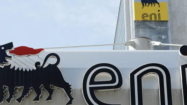 Eni_Cartel_Fachada