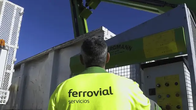 Ferrovial_servicios_trabajador