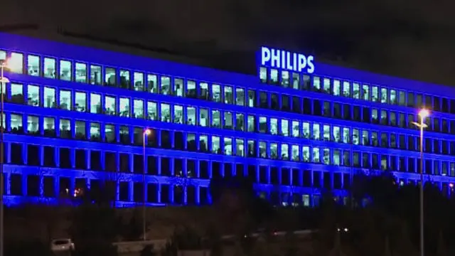 Philips_edificio_noche