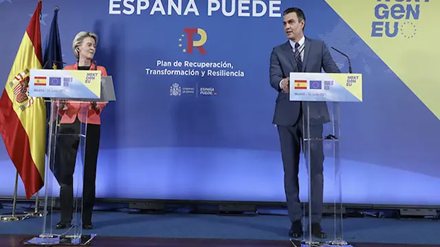 Ursula Von der Leyen y Pedro Sánchez