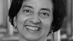 Juhi Dhawan, estratega macroeconómica en Wellington Management