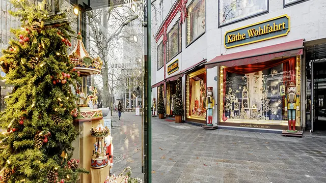 Bulevar Kufurstendamm en Berlin
