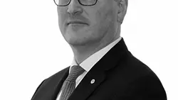 Terry Ewing, Director de Renta Variable de Mediolanum International Funds