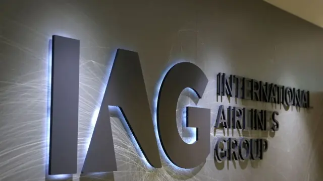 Logo de IAG (International Airlines Group)