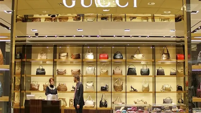 Tienda de la marca de lujo Gucci