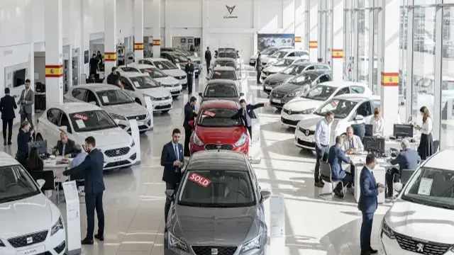 Las ventas de coches vuelven a subir en España