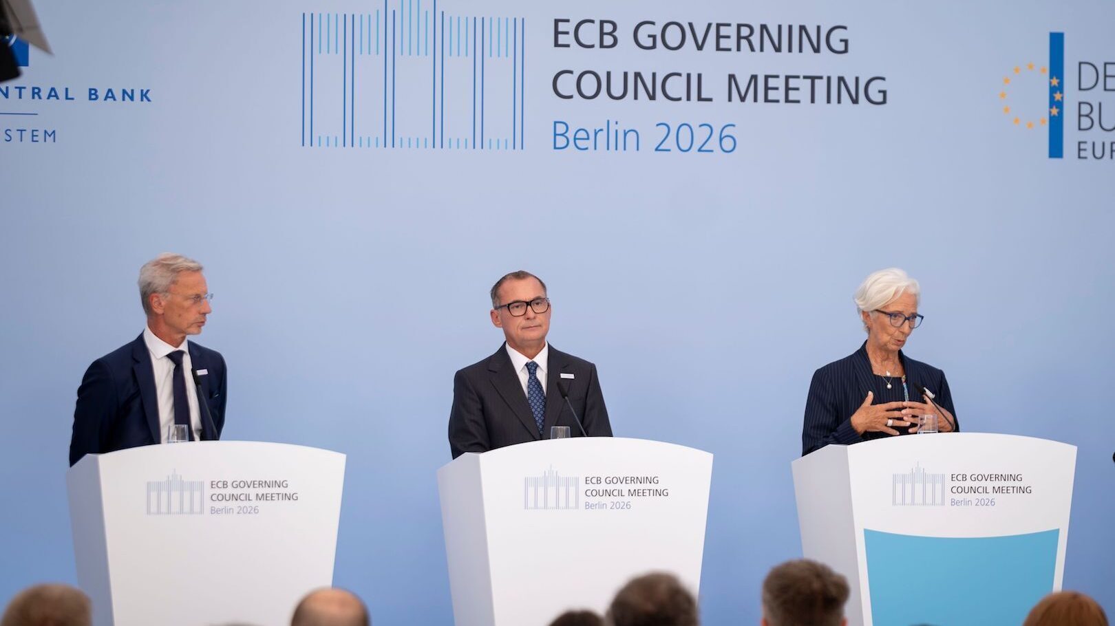 La presidenta del BCE, Christine Lagarde, explica las decisiones de política monetaria del Consejo de Gobierno y responde a las preguntas de los periodistas en la rueda de prensa del Consejo de Gobierno celebrada el 10 de septiembre de 2026 a las 14:45 CET en Wannsee, Berlín. A la presidenta le acompañan en el estrado Joachim Nagel, presidente del Deutsche Bundesbank y miembro del Consejo de Gobierno del Banco Central Europeo; el vicepresidente Boris Vujčić; y el responsable de Comunicación del BCE, Wolfgang Proissl.