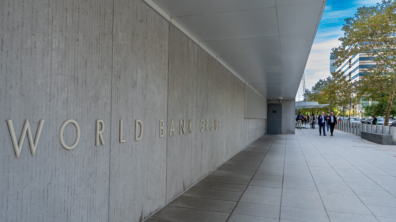 Fachada del edificio del Banco Mundial en Washington