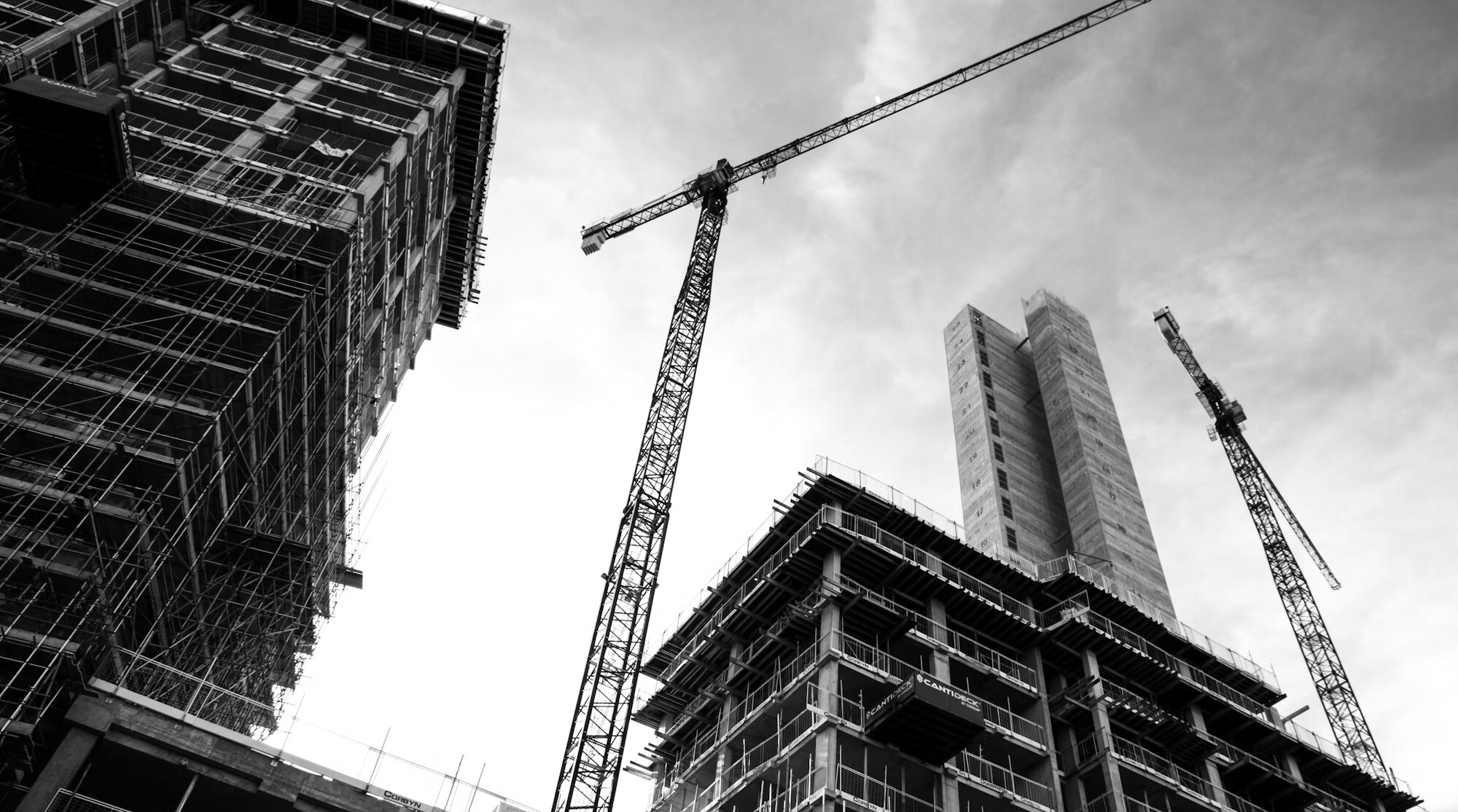 Construcción, grúas.