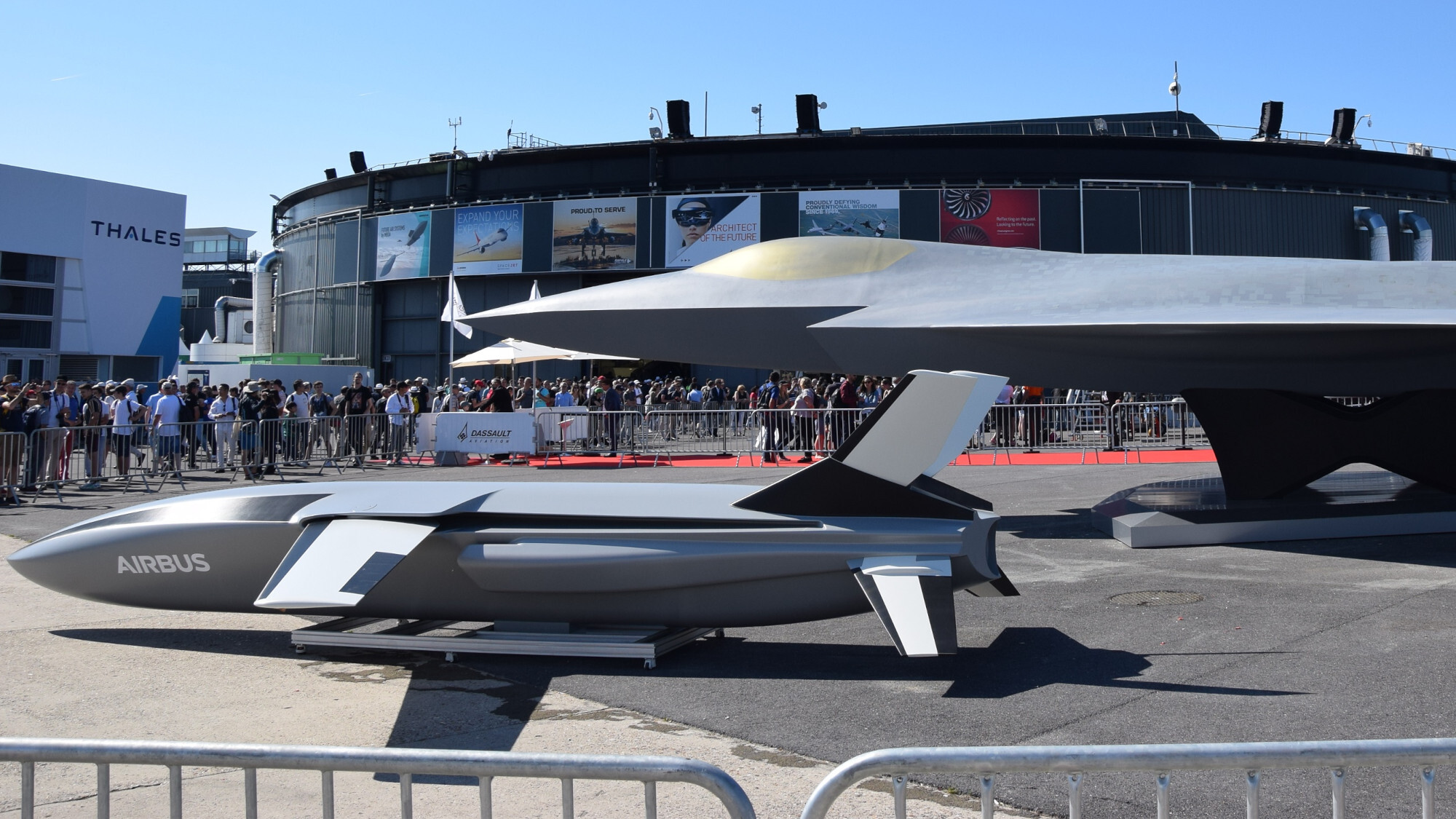 Maqueta caza nueva generación Europa defensa avión