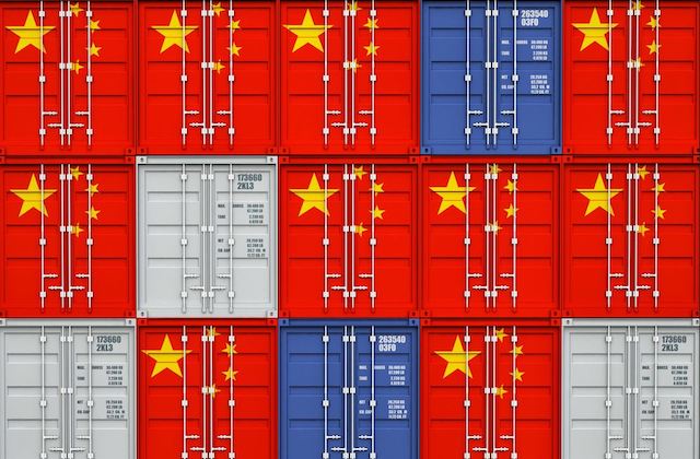 las importaciones de China en dólares aumentaron un 38,1% anual en marzo