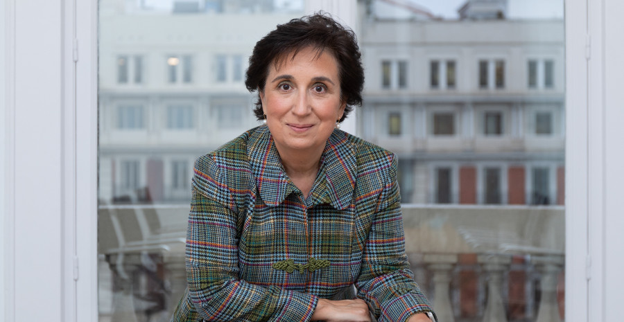 Emma Fernández, Consejera de Metrovacesa, Asti y Axwa