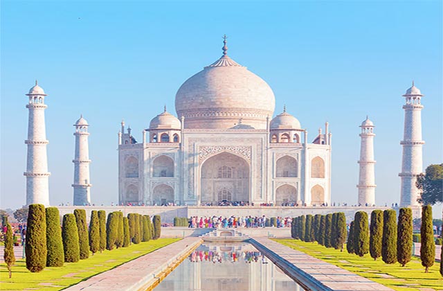 Taj Mahal(India)