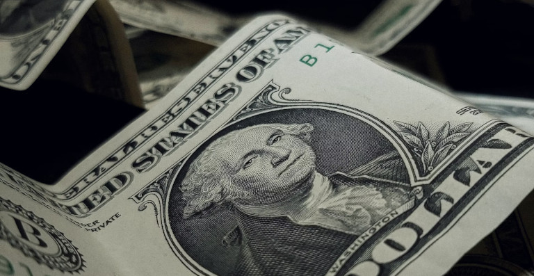 Dolar