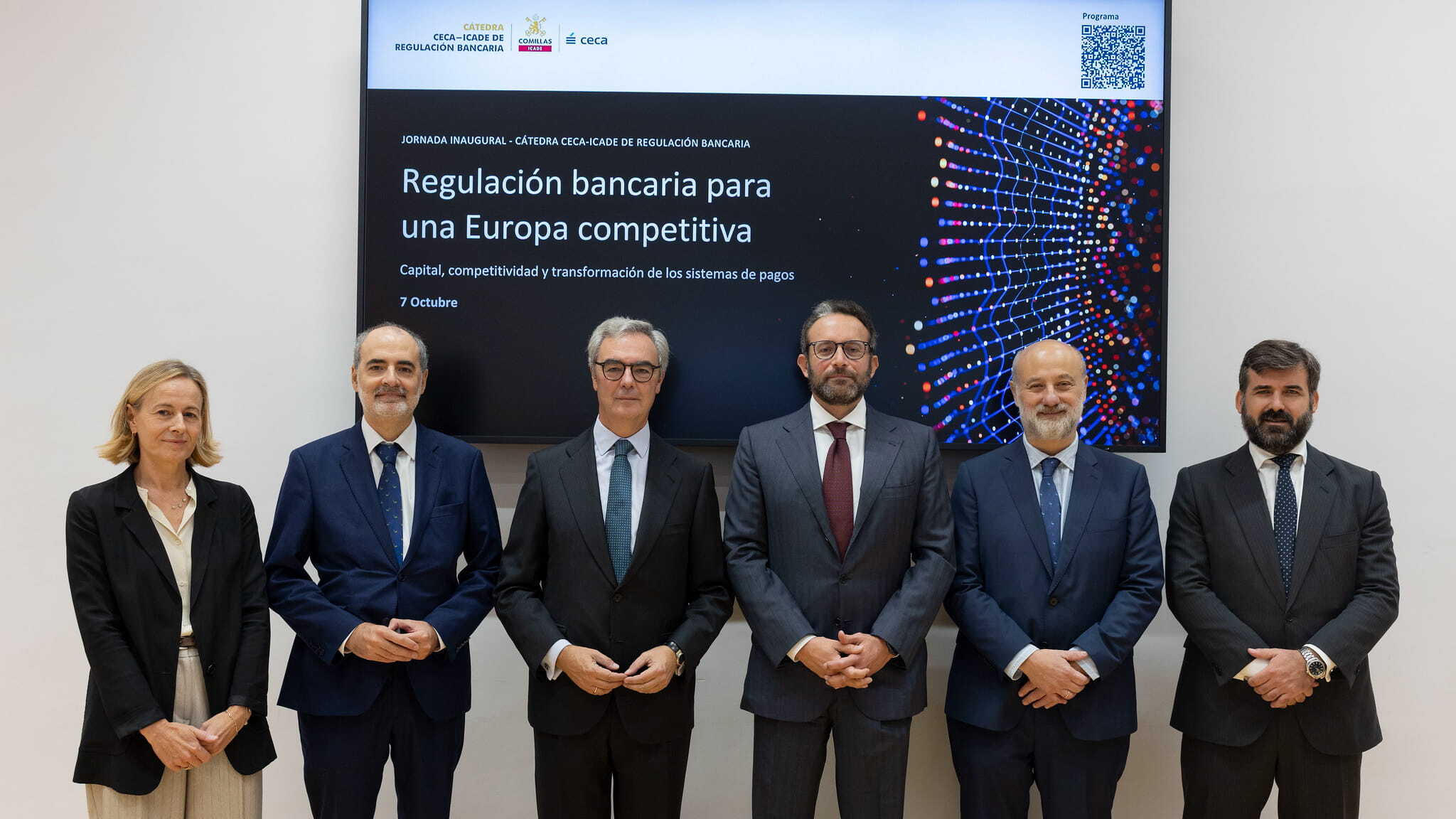 Equipo de CECA y Comillas Icade en la presentación de la Cátedra